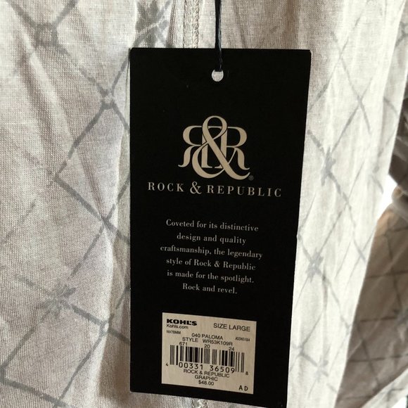 SUPER CUTE LONG SLEEVE SKULL TSHIRT NWT SIZE L - Picture 4 of 6